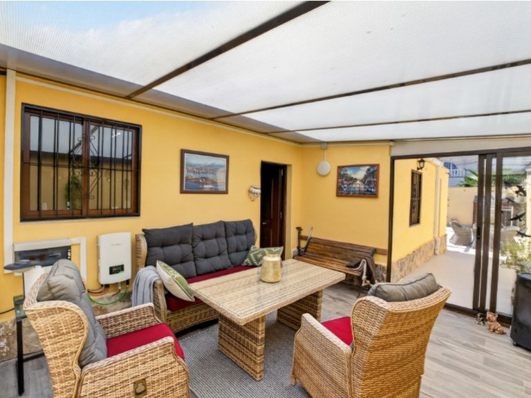 Villa for Sale in Torrevieja, Alicante 9