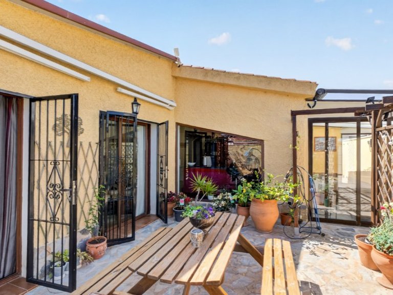 Villa for Sale in Torrevieja, Alicante 5