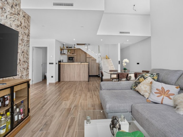Villa for Sale in Torrevieja, Alicante 7