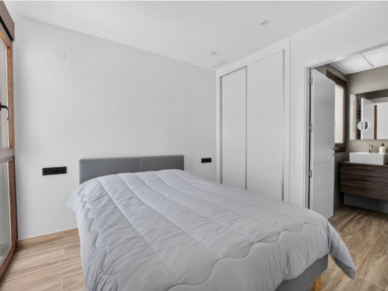 Villa for Sale in Torrevieja, Alicante 17