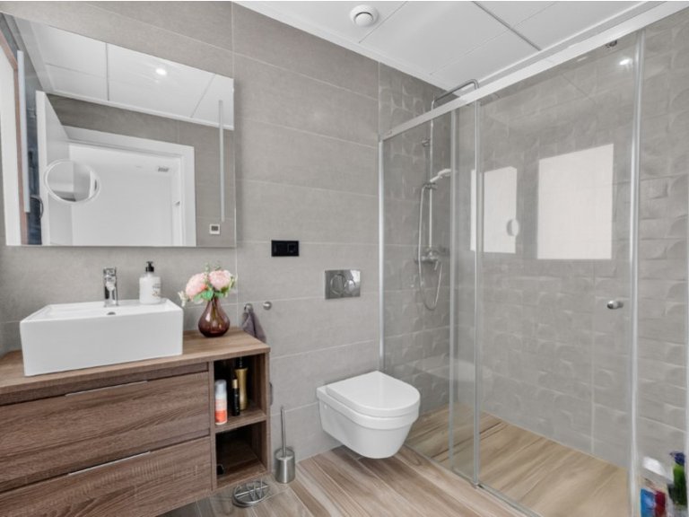 Villa for Sale in Torrevieja, Alicante 18