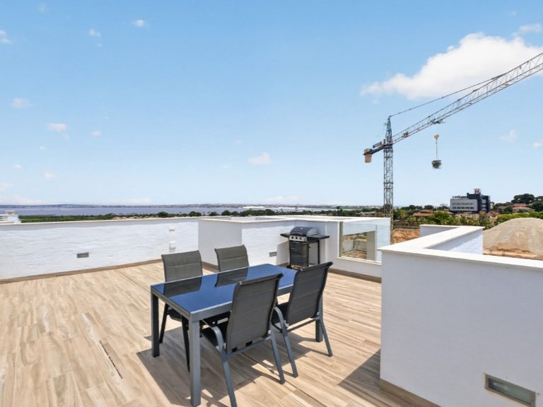 Villa for Sale in Torrevieja, Alicante 29