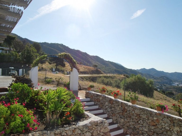 Villa for Sale in Frigiliana, Malaga 3