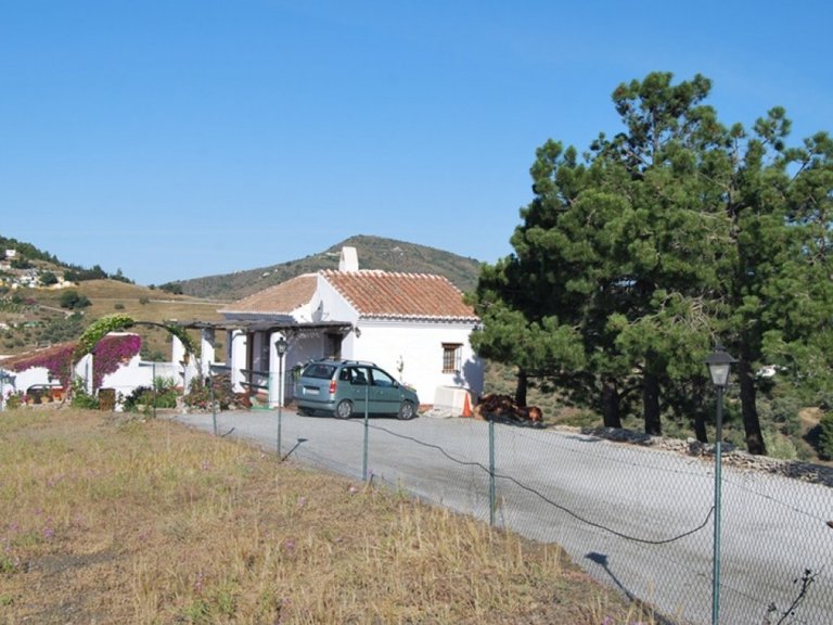 Villa for Sale in Frigiliana, Malaga 4