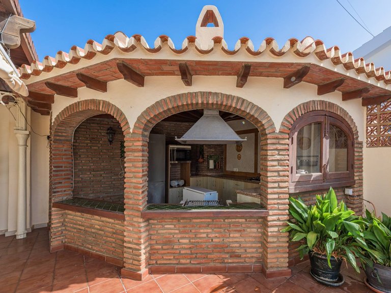 Villa for Sale in Parador, Nerja, Malaga 41