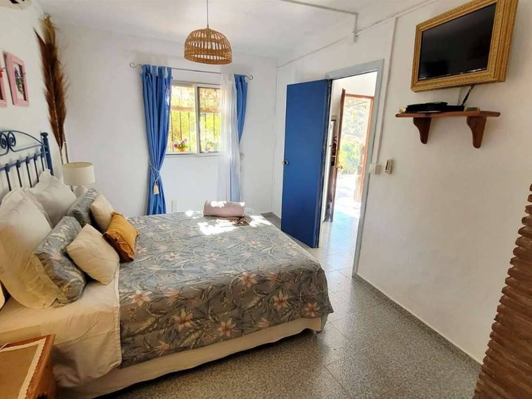 Villa for Sale in Río la miel, Nerja, Malaga 9