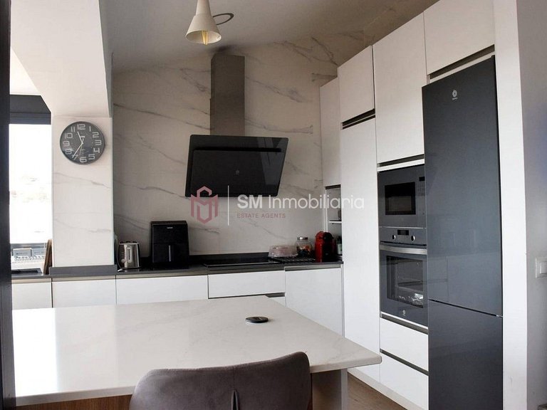 Villa for Sale in Avda Pescia - Ctra de Frigiliana, Nerja, Malaga 10