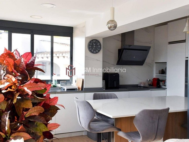 Villa for Sale in Avda Pescia - Ctra de Frigiliana, Nerja, Malaga 13