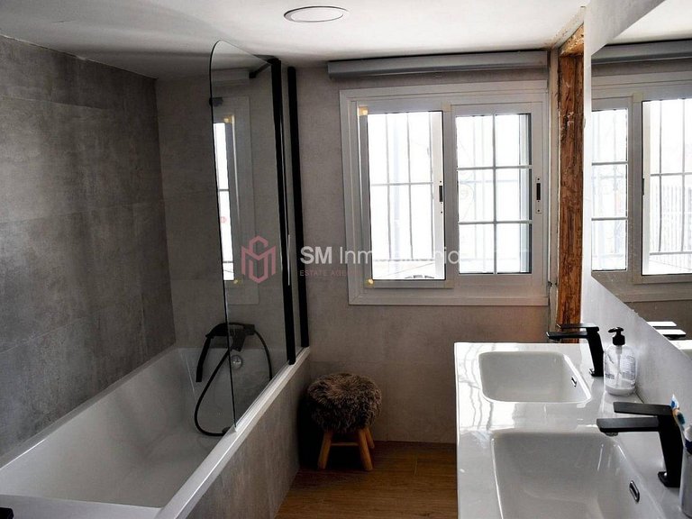 Villa for Sale in Avda Pescia - Ctra de Frigiliana, Nerja, Malaga 27