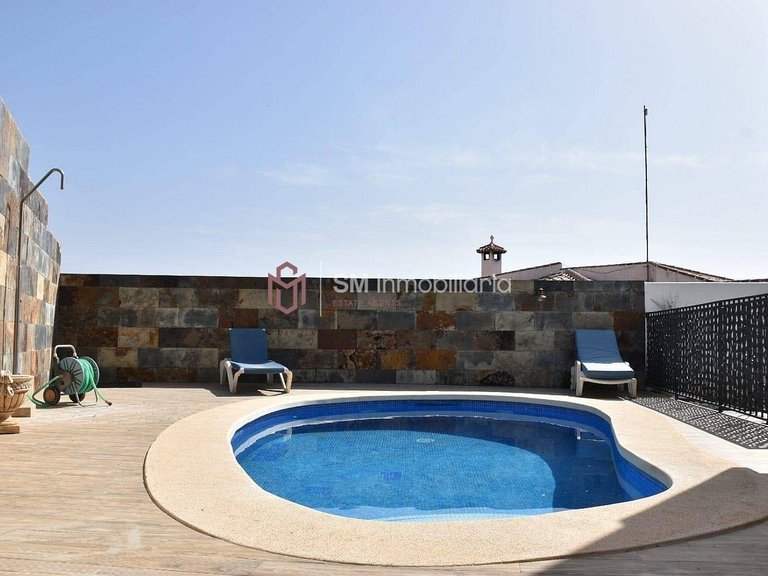 Villa for Sale in Avda Pescia - Ctra de Frigiliana, Nerja, Malaga 30