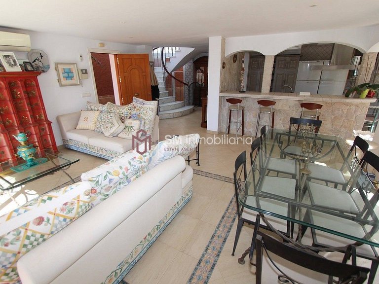 Villa for Sale in Avda Pescia - Ctra de Frigiliana, Nerja, Malaga 8