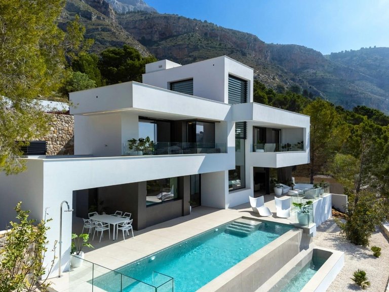 Villa for Sale in Altea, Alicante 2