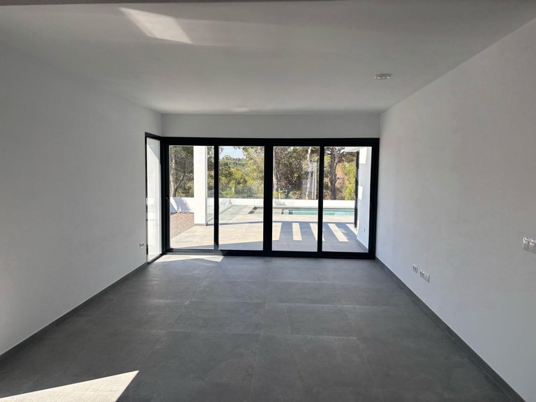 Villa for Sale in La Nucía, Alicante 14