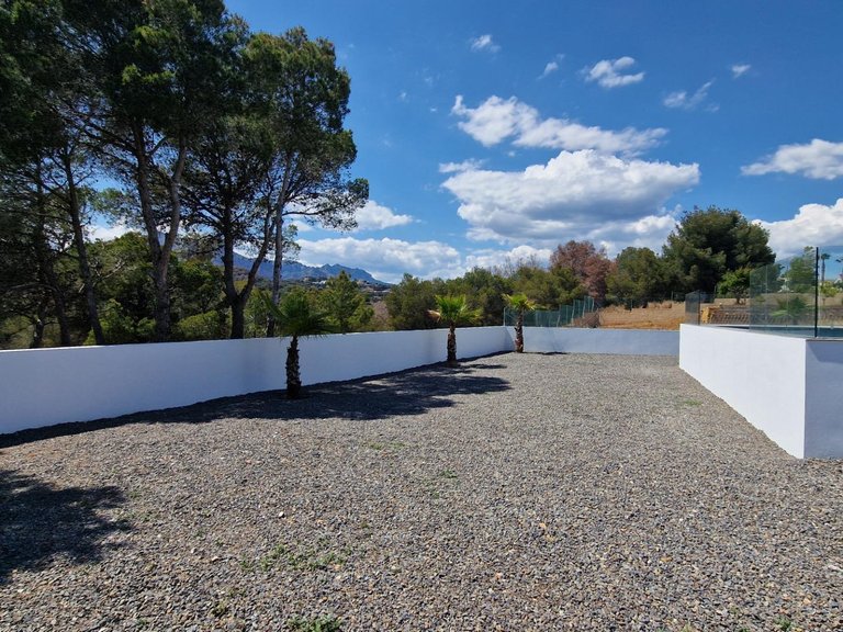 Villa for Sale in La Nucía, Alicante 23