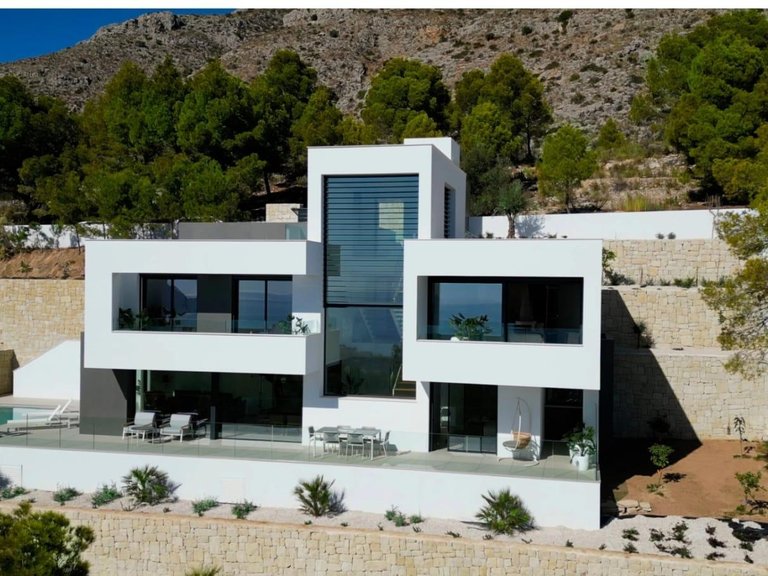 Villa for Sale in Altea, Alicante 2