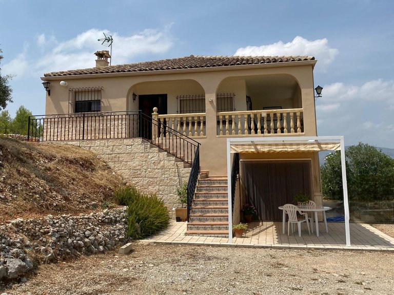 Villa for Sale in Ontinyent, Valencia 1