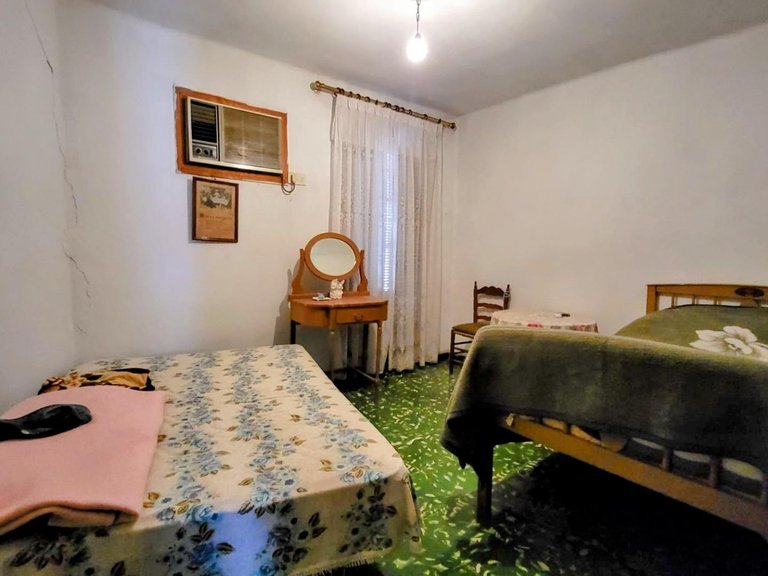 Town House for Sale in Montichelvo, Valencia 14