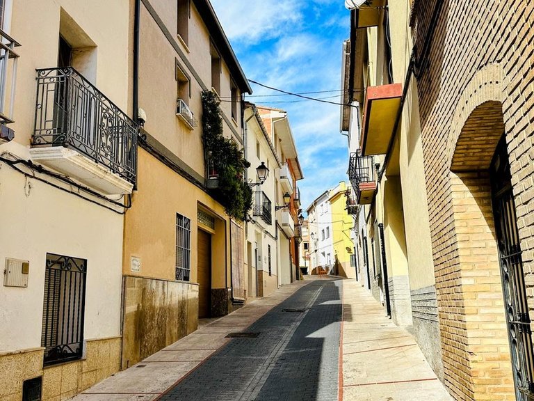 Town House for Sale in Montichelvo, Valencia 31
