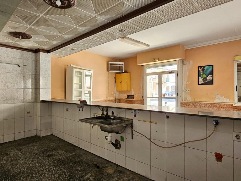 Commercial for Sale in Oliva, Valencia 17