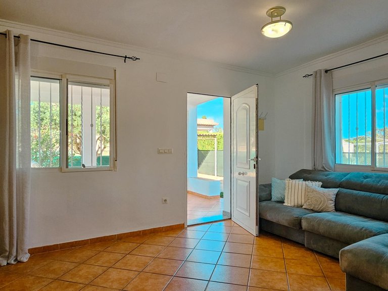 Villa for Sale in Oliva, Valencia 18