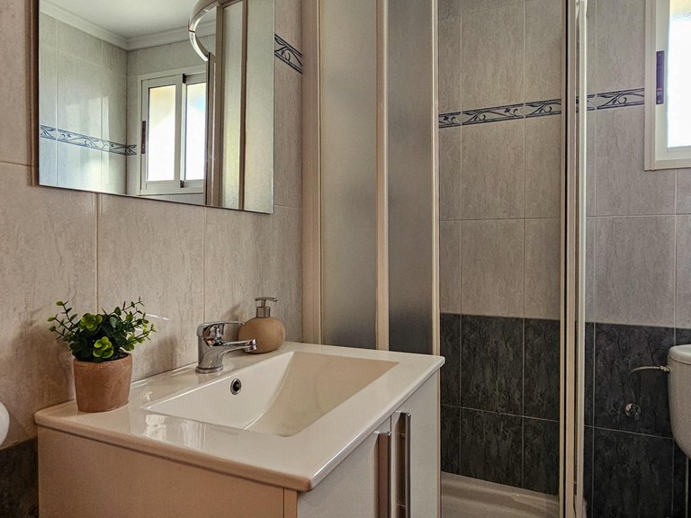 Villa for Sale in Oliva, Valencia 37