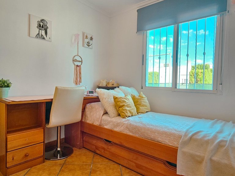 Villa for Sale in Oliva, Valencia 38