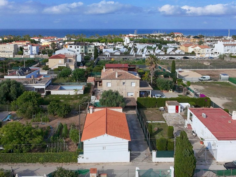 Villa for Sale in Oliva, Valencia 44