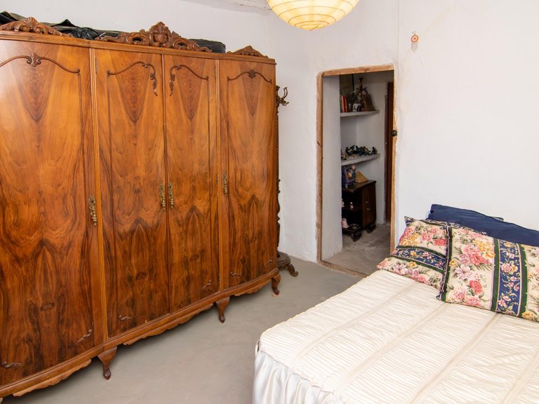Villa for Sale in Planes, Alicante 15