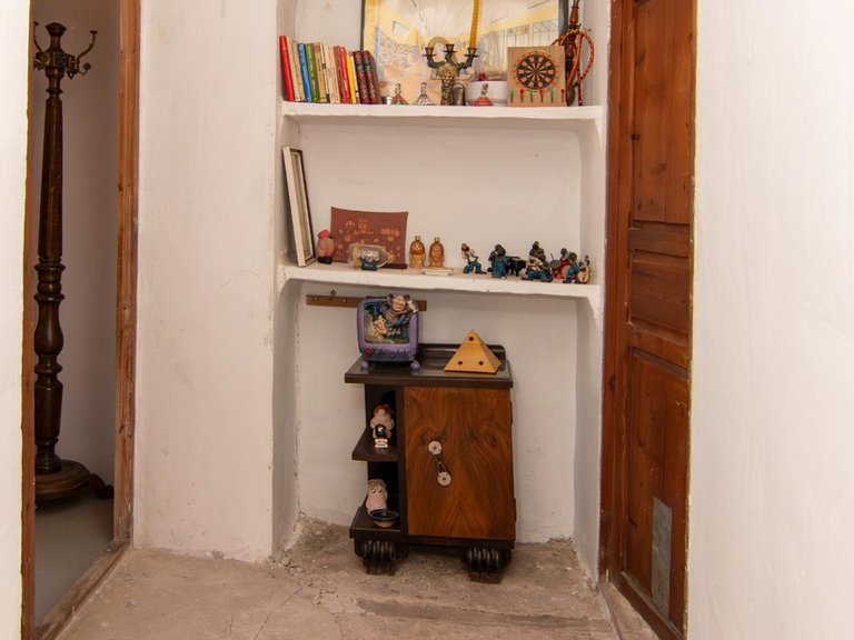 Villa for Sale in Planes, Alicante 18