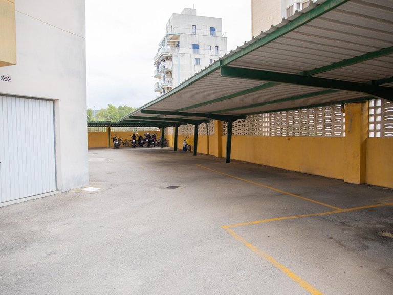 Apartment for Sale in Gandia, Valencia 47