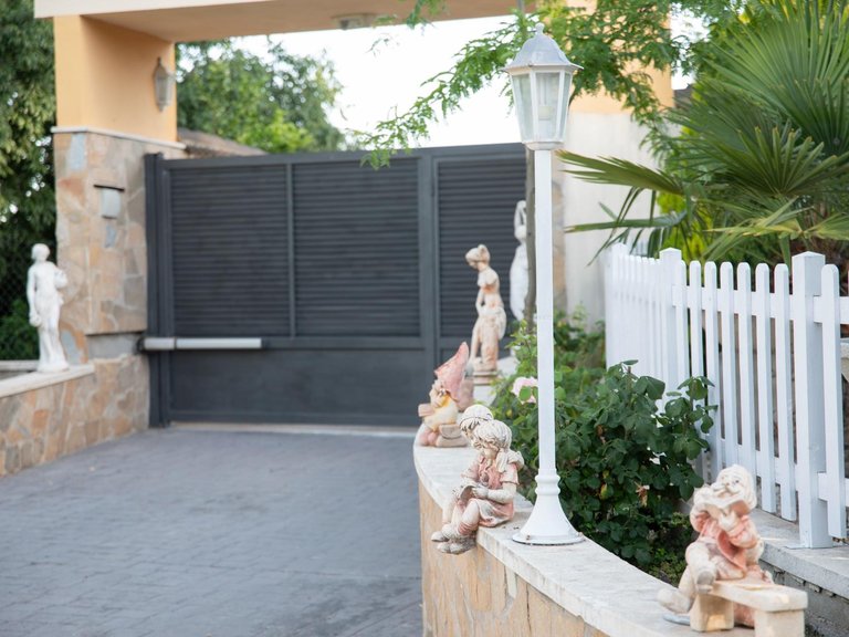 Villa for Sale in Benimarfull, Alicante 3