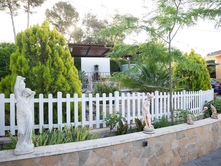Villa for Sale in Benimarfull, Alicante 4