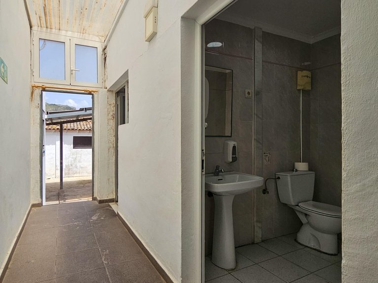 Commercial for Sale in Rotova, Valencia 29