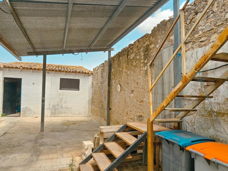 Commercial for Sale in Rotova, Valencia 39