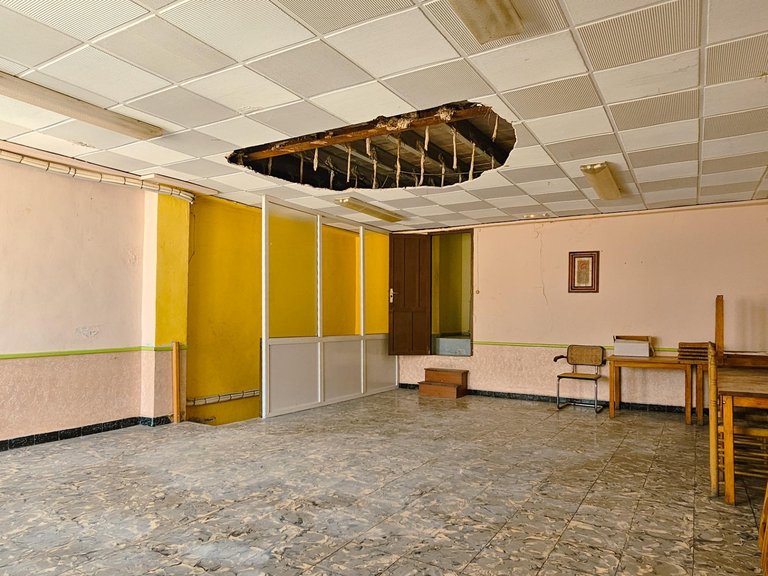 Commercial for Sale in Rotova, Valencia 46