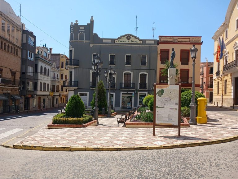 Commercial for Sale in Oliva, Valencia 1
