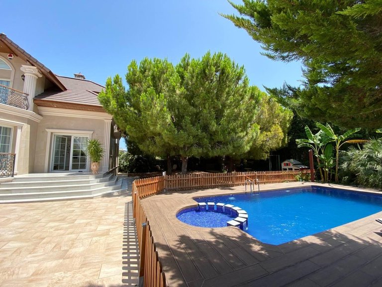 Villa for Sale in Costa Blanca Benijofar, Alicante 3