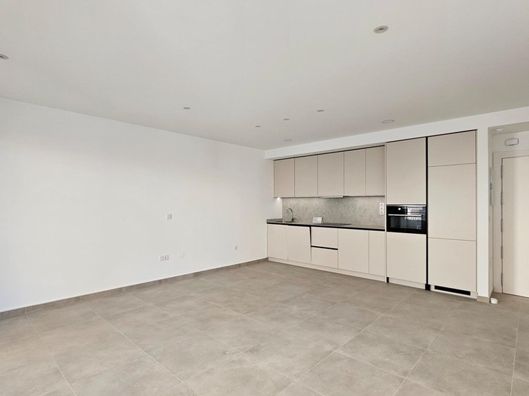 Apartment for Sale in Costa Blanca Torrevieja, Alicante 1