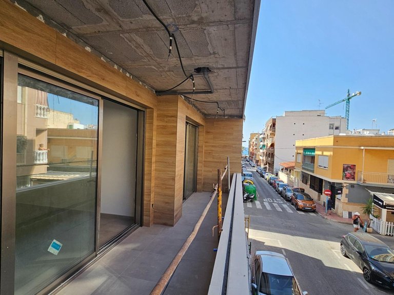 Apartment for Sale in Costa Blanca Torrevieja, Alicante 8