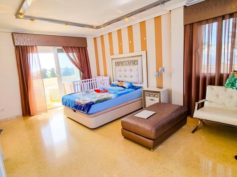 Villa for Sale in Costa Blanca Torrevieja, Alicante 18