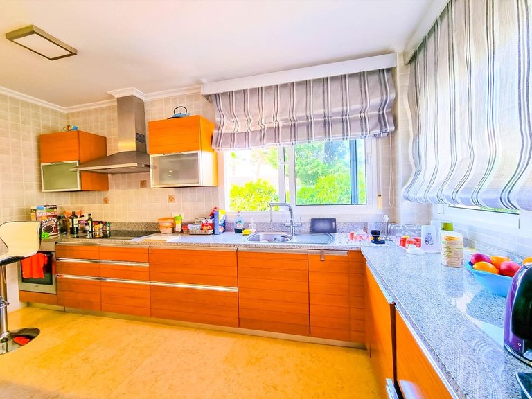 Villa for Sale in Costa Blanca Torrevieja, Alicante 29