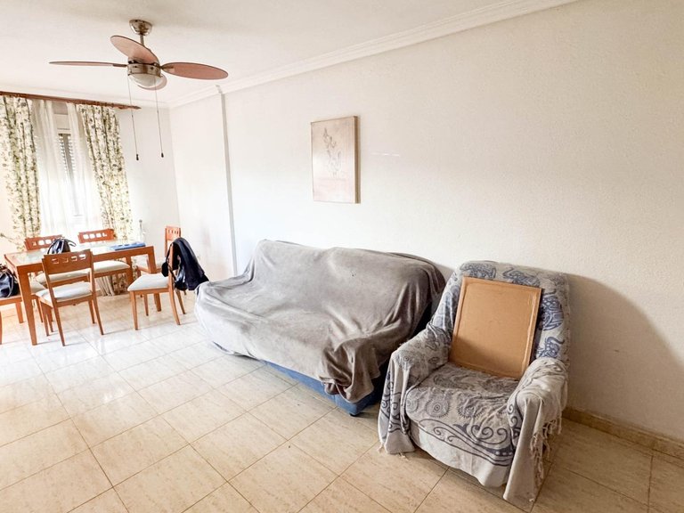 Apartment for Sale in Torrevieja, Alicante 1