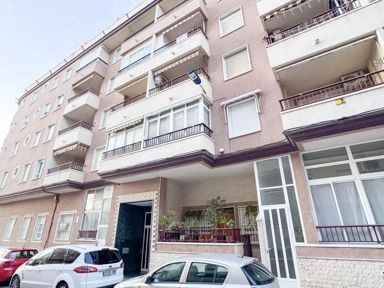 Apartment for Sale in Torrevieja, Alicante 33