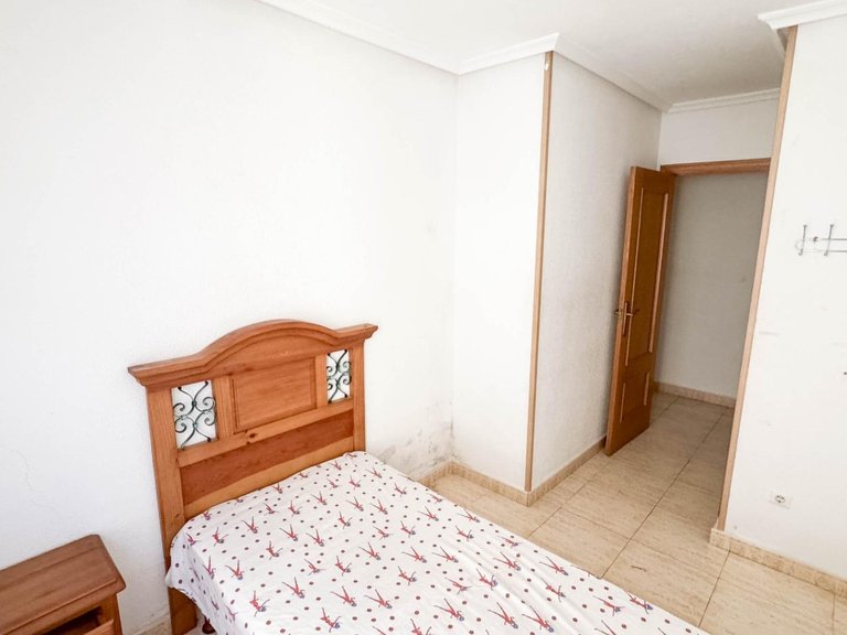 Apartment for Sale in Torrevieja, Alicante 9