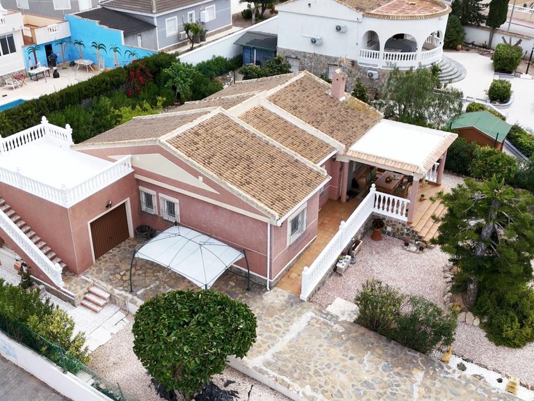 Villa for Sale in Costa Blanca Torrevieja, Alicante 34