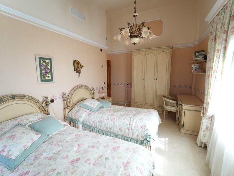 Villa for Sale in Costa Blanca Orihuela Costa, Alicante 6