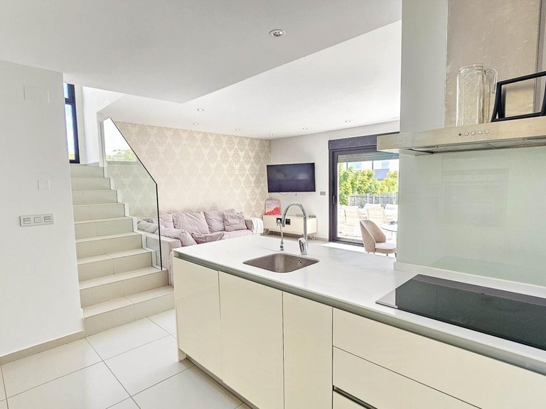 Villa for Sale in Inland Rojales, Alicante 15