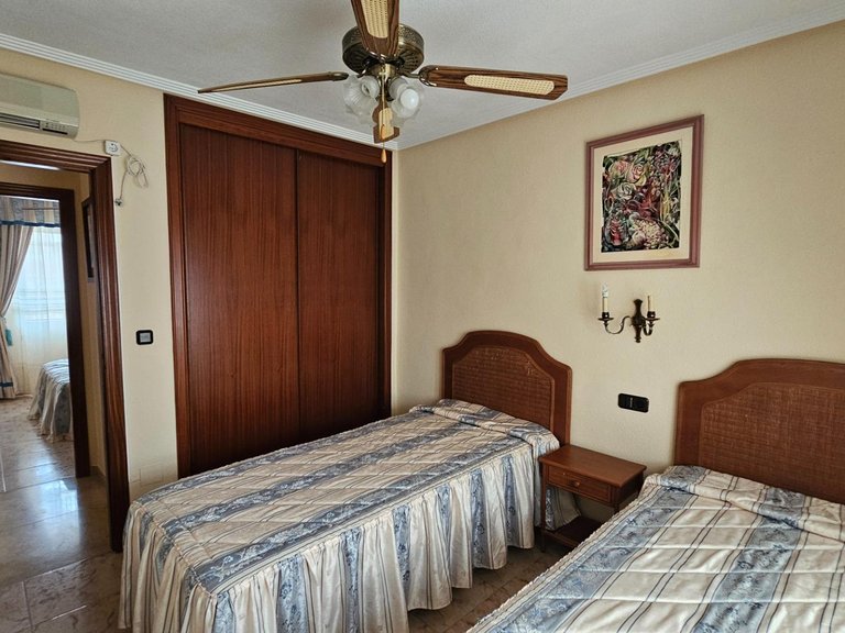 Villa for Sale in Costa Blanca Torrevieja, Alicante 18