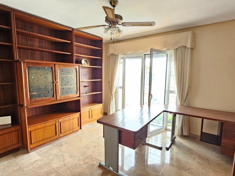 Villa for Sale in Costa Blanca Torrevieja, Alicante 27