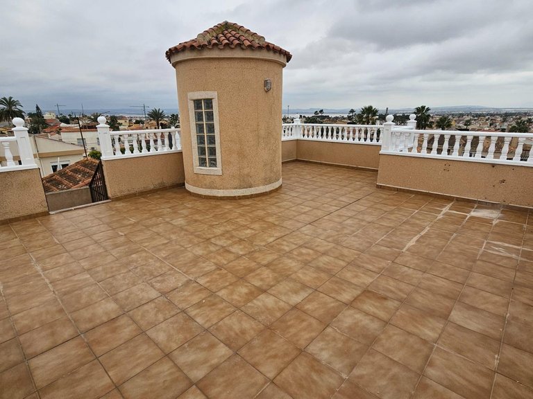 Villa for Sale in Costa Blanca Torrevieja, Alicante 34